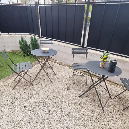 Chez Jean, Confort Avec Terrasse