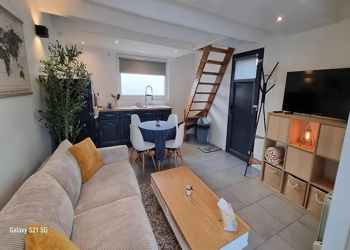 Apartment Chez Jean, Confort Avec Terrasse Beuvry
